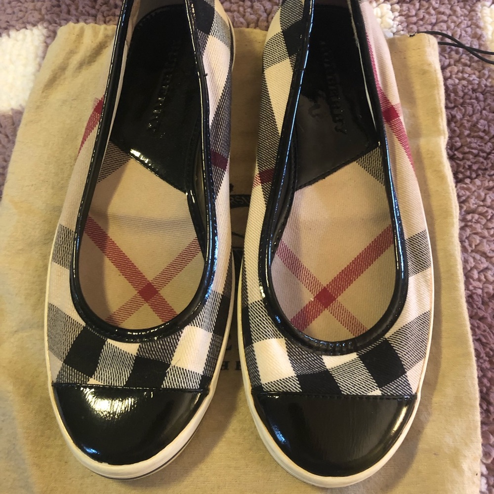 Burberry Slip on Sneakers